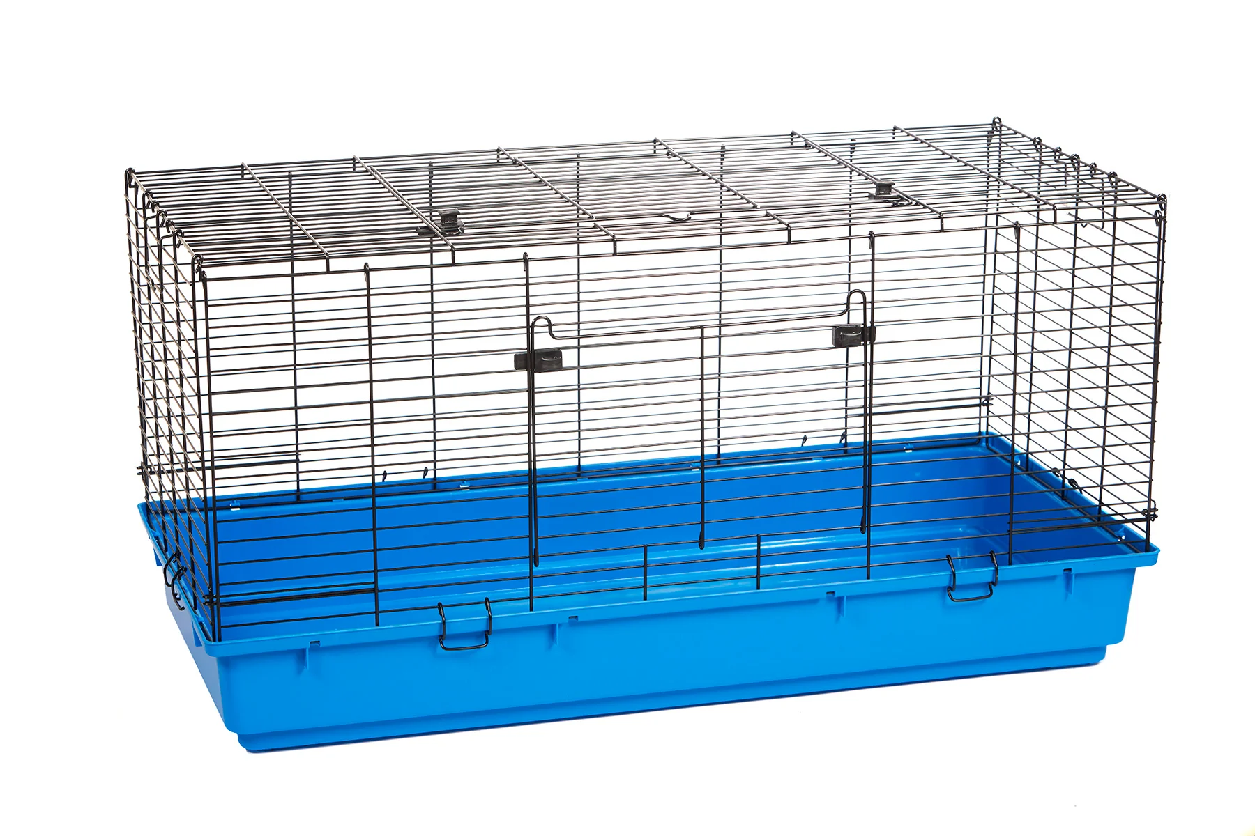 Plastic Bottom Rabbit Home - Image 3